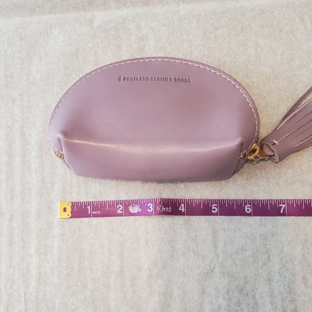 Portland Leather Taco Pouch with Tassel - Picture 4 of 5